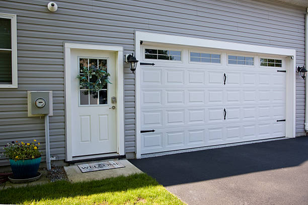 24/7 Emergency Garage Door Panel Replacement experts in Lockwood, MT